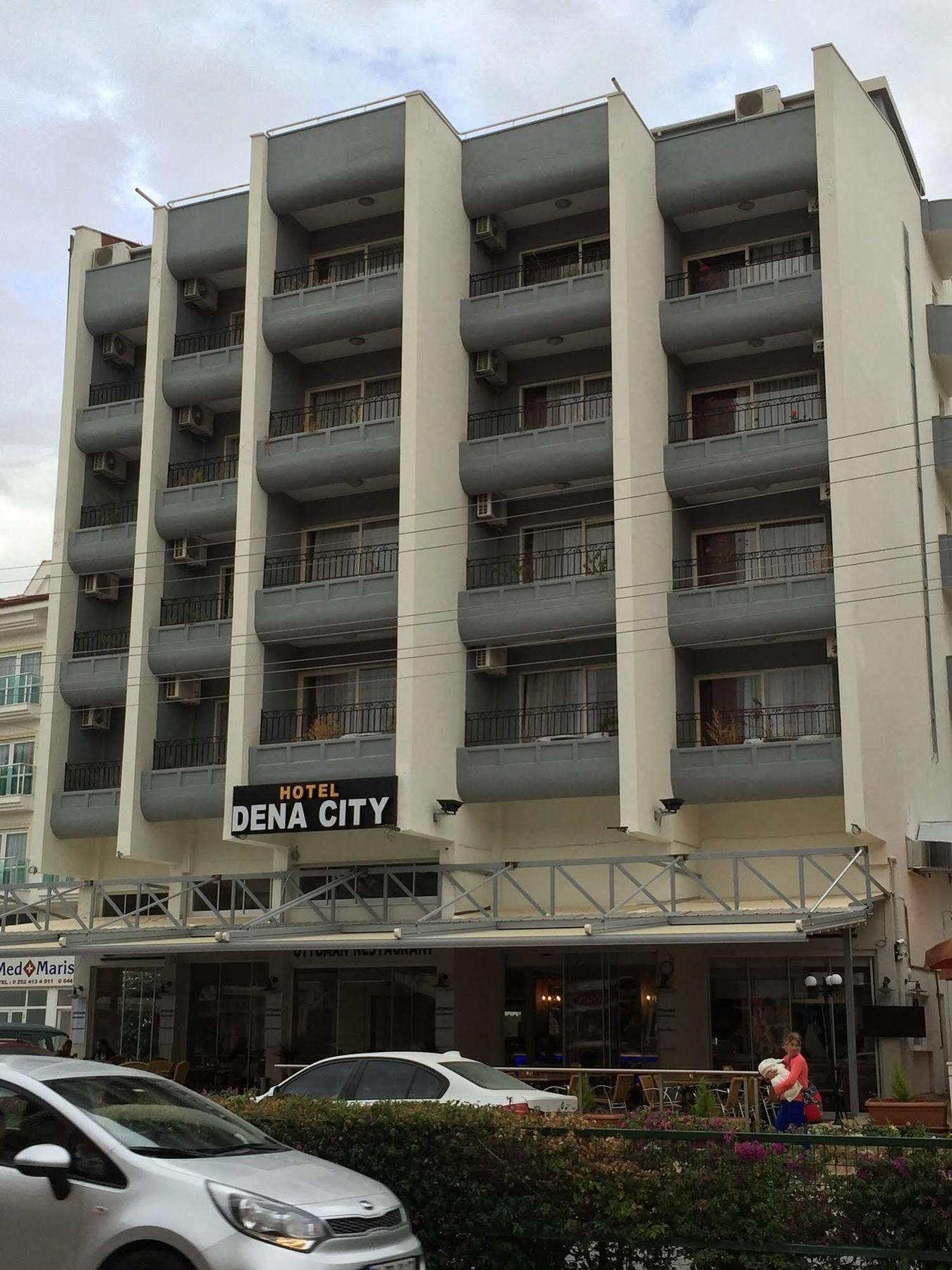 Almena City マルマリス エクステリア 写真